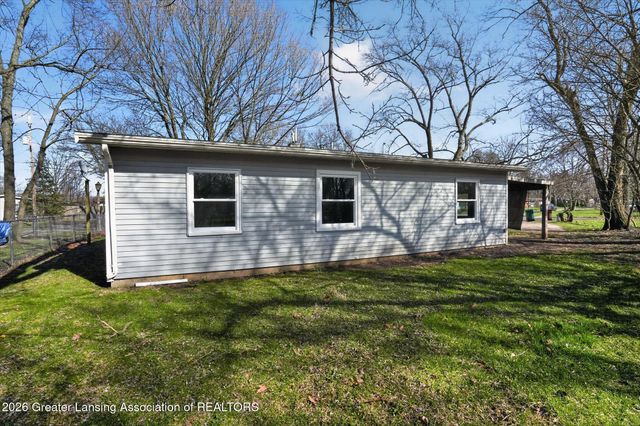 4812 Delbrook Avenue, Lansing, MI 48910