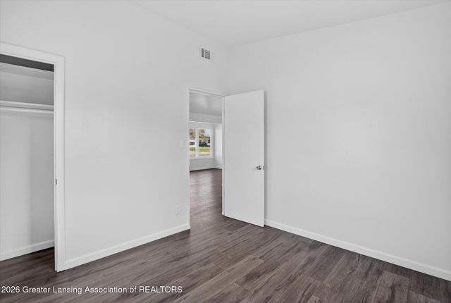 4812 Delbrook Avenue, Lansing, MI 48910