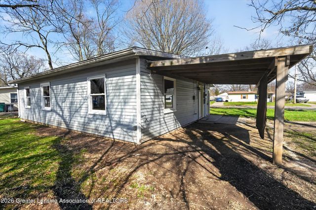 4812 Delbrook Avenue, Lansing, MI 48910