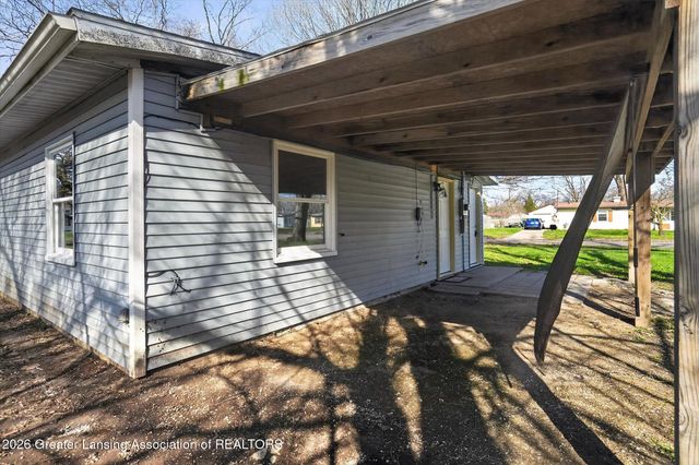 4812 Delbrook Avenue, Lansing, MI 48910