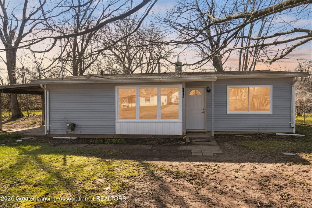 4812 Delbrook Avenue, Lansing, MI 48910