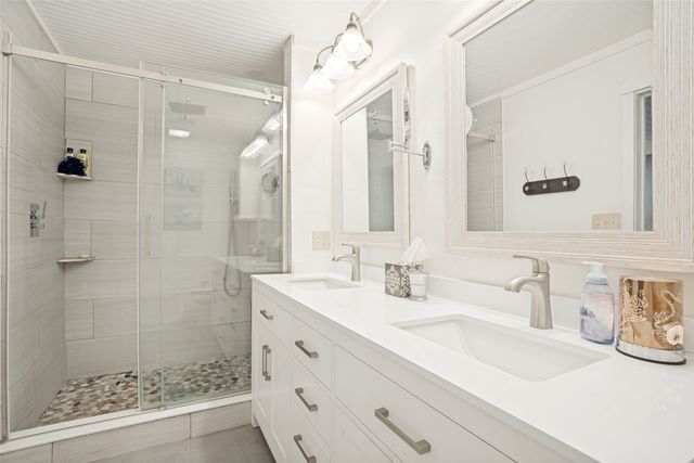 510 Northside Avenue, Lewisville, TX 75057