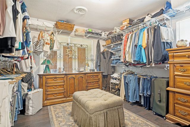 510 Northside Avenue, Lewisville, TX 75057