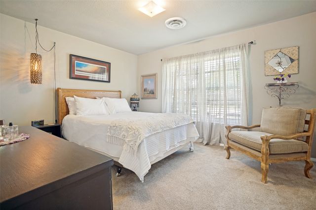 510 Northside Avenue, Lewisville, TX 75057
