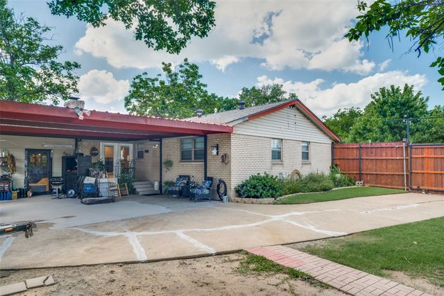 510 Northside Avenue, Lewisville, TX 75057