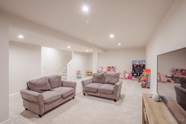 1586 Rosebush Court, Batavia Twp, OH 45102