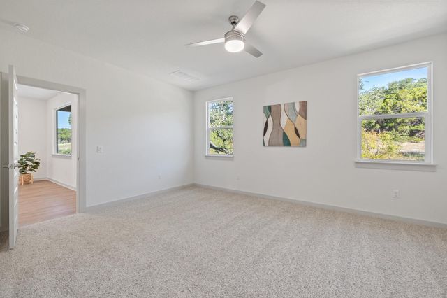 212 Florenz LN, Georgetown, TX 78628