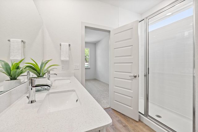 212 Florenz LN, Georgetown, TX 78628
