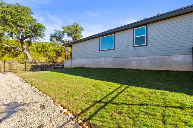 212 Florenz LN, Georgetown, TX 78628