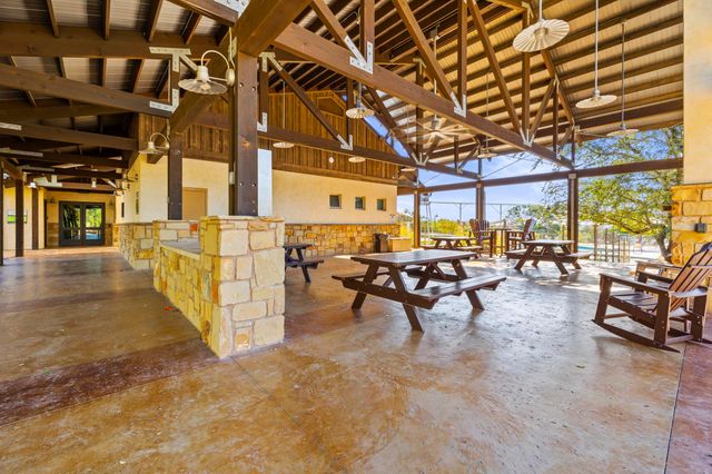 212 Florenz LN, Georgetown, TX 78628