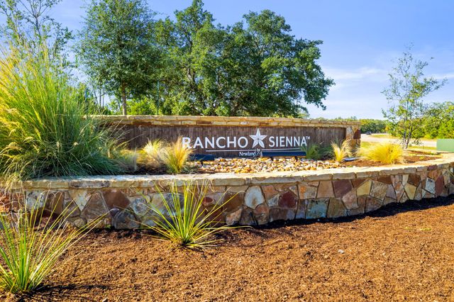 212 Florenz LN, Georgetown, TX 78628