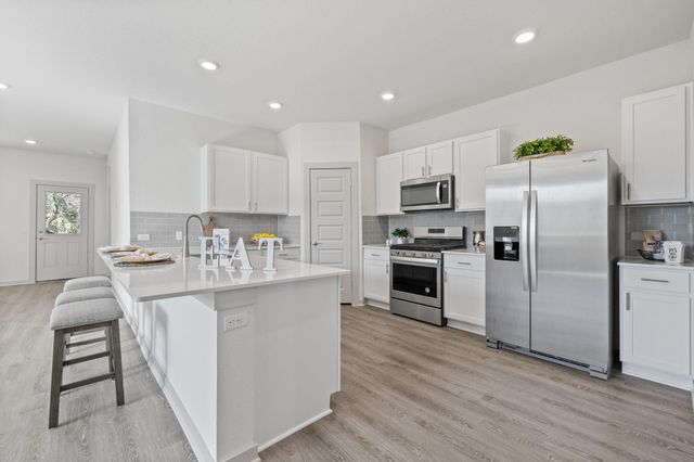 212 Florenz LN, Georgetown, TX 78628