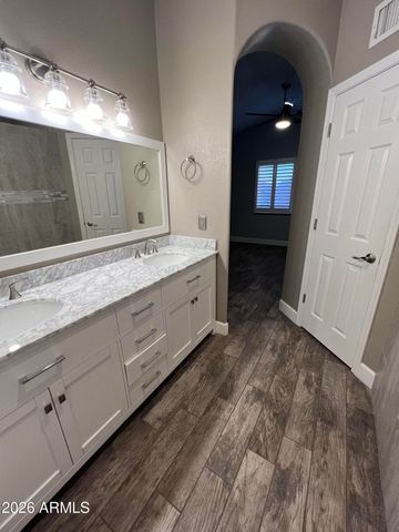 6563 E NORTHRIDGE Street, Mesa, AZ 85215