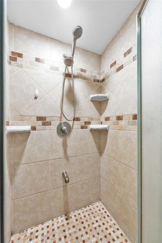 925 Jennings Lane, Azle, TX 76020