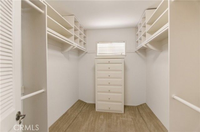 20751 De Forest, Woodland Hills (los Angeles), CA 91364