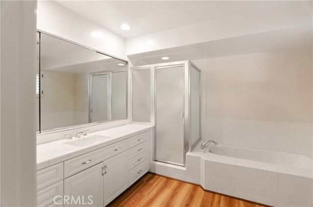 20751 De Forest, Woodland Hills (los Angeles), CA 91364