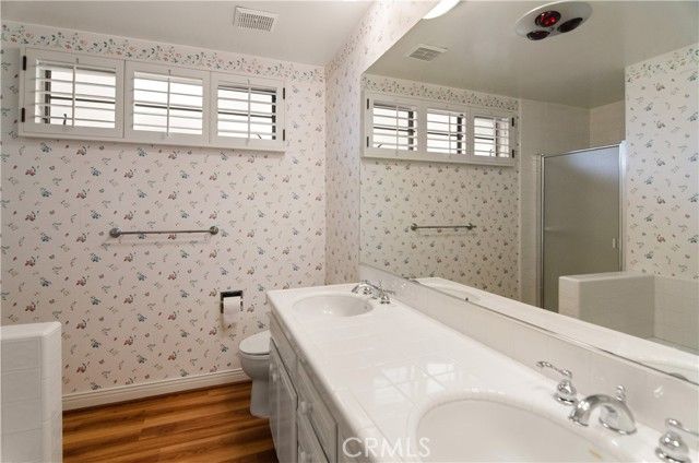 20751 De Forest, Woodland Hills (los Angeles), CA 91364