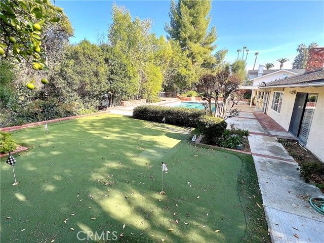 20751 De Forest, Woodland Hills (los Angeles), CA 91364