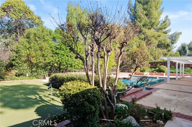 20751 De Forest, Woodland Hills (los Angeles), CA 91364