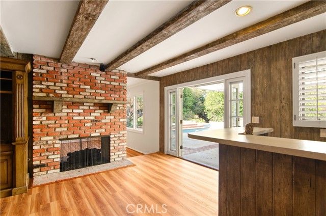 20751 De Forest, Woodland Hills (los Angeles), CA 91364