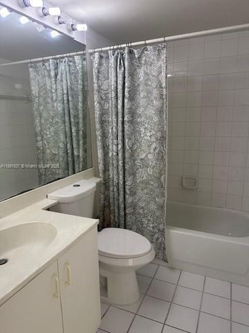 2043 SE 26th Ln 103, Homestead, FL 33035