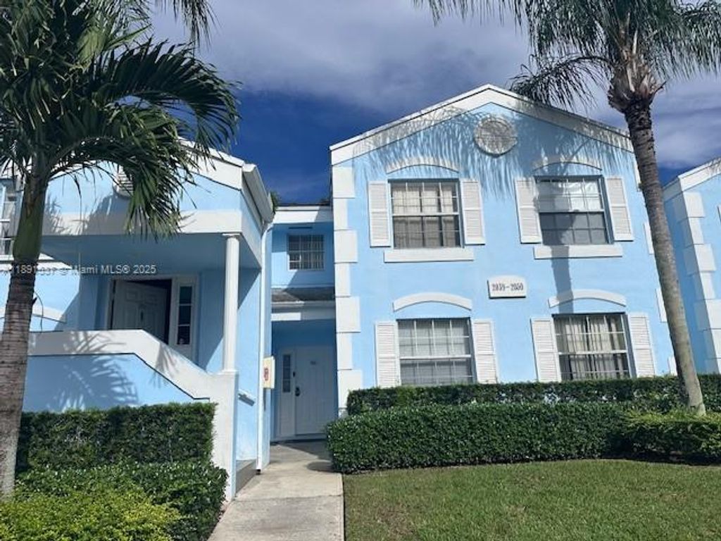 2043 SE 26th Ln 103, Homestead, FL 33035