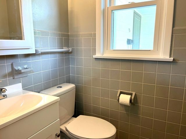 95 THIRD Avenue, Albion, PA 16401