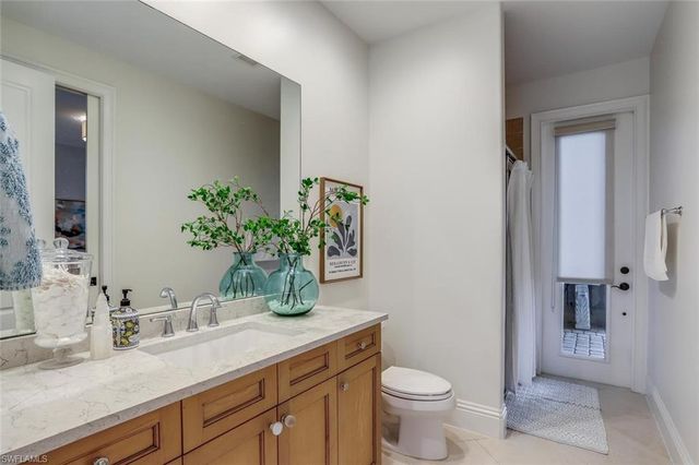 3137 Terramar DR, Naples, FL 34119