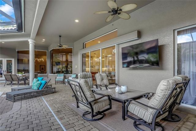 3137 Terramar DR, Naples, FL 34119