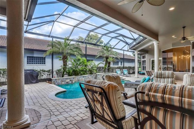3137 Terramar DR, Naples, FL 34119