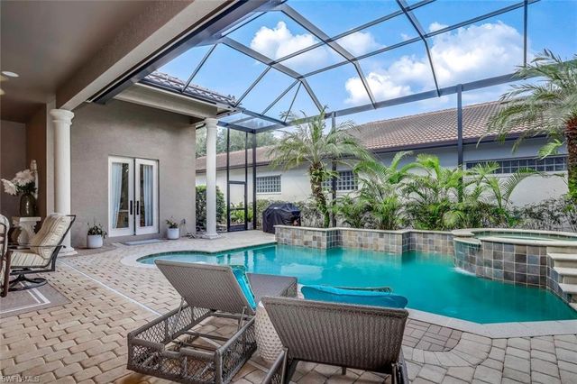 3137 Terramar DR, Naples, FL 34119