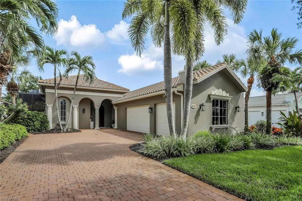 3137 Terramar DR, Naples, FL 34119