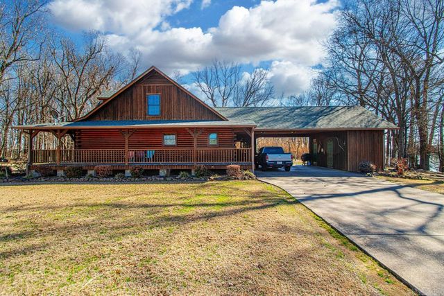 335 Old Dirt Road, England, AR 72046