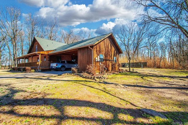 335 Old Dirt Road, England, AR 72046
