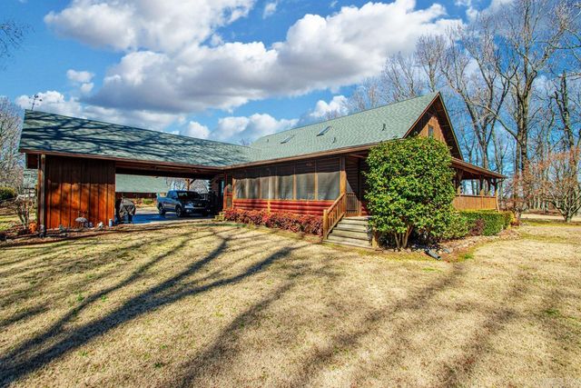 335 Old Dirt Road, England, AR 72046