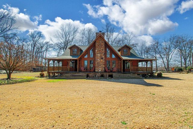 335 Old Dirt Road, England, AR 72046