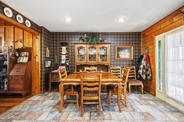 335 Old Dirt Road, England, AR 72046