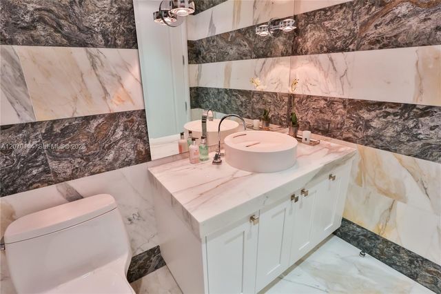 17749 Collins Avenue 3101, Sunny Isles Beach, FL 33160