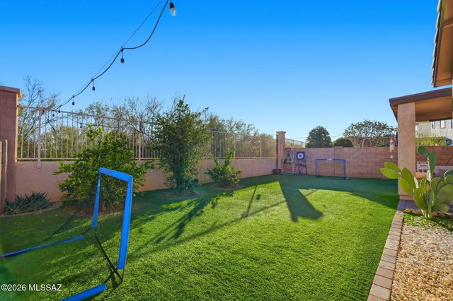 403 W Calle La Bolita, Sahuarita, AZ 85629