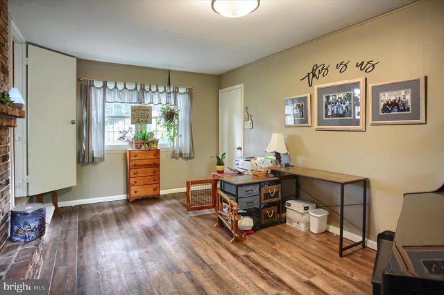 14 BROADMOOR DRIVE, Mechanicsburg, PA 17055