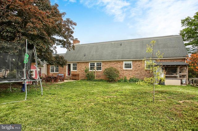 14 BROADMOOR DRIVE, Mechanicsburg, PA 17055
