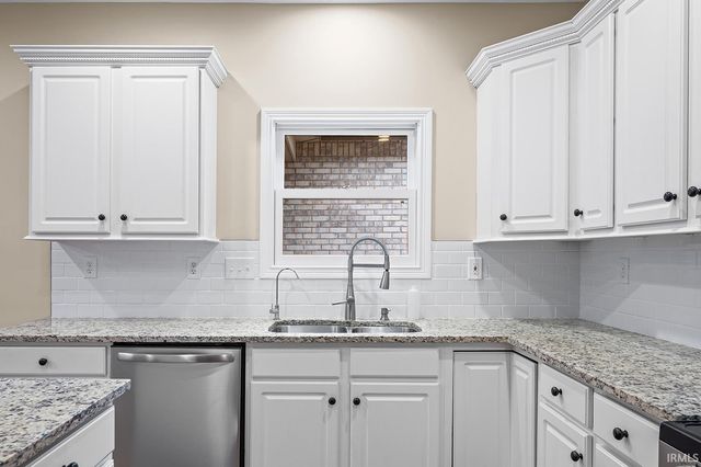 313 Rosebank Lane, West Lafayette, IN 47906