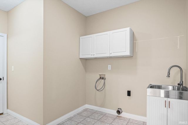313 Rosebank Lane, West Lafayette, IN 47906