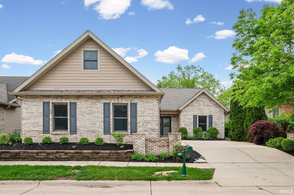 313 Rosebank Lane, West Lafayette, IN 47906
