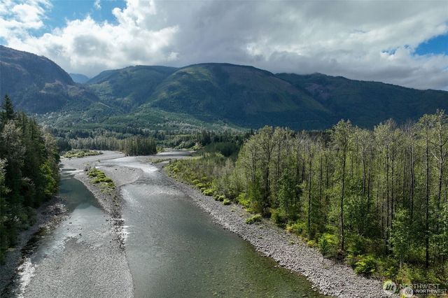 1212 Croft Avenue, Gold Bar, WA 98251