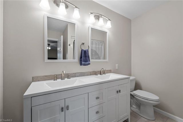 418 Wildwood Lane, Graham, NC 27253