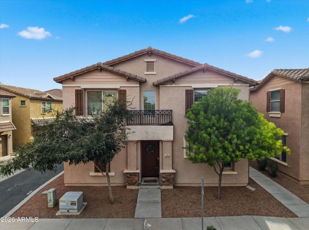 1430 S PONDEROSA Drive, Gilbert, AZ 85296