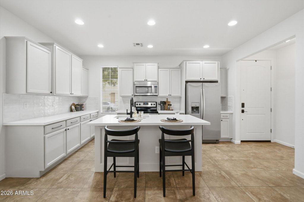 1430 S PONDEROSA Drive, Gilbert, AZ 85296 — photo 4