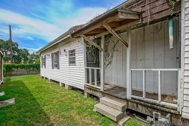 2110 Jackson Ave, New Orleans, LA 70113