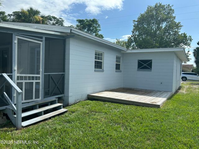 421 7TH Street N, Jacksonville Beach, FL 32250